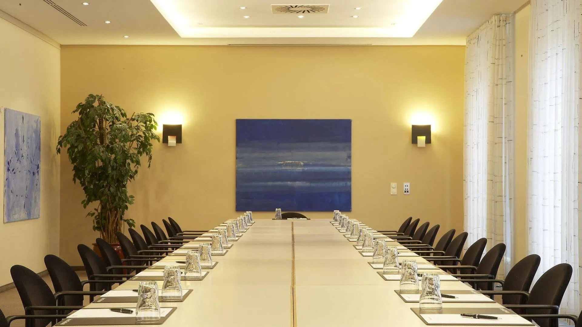 Intercityhotel Nuernberg Германия